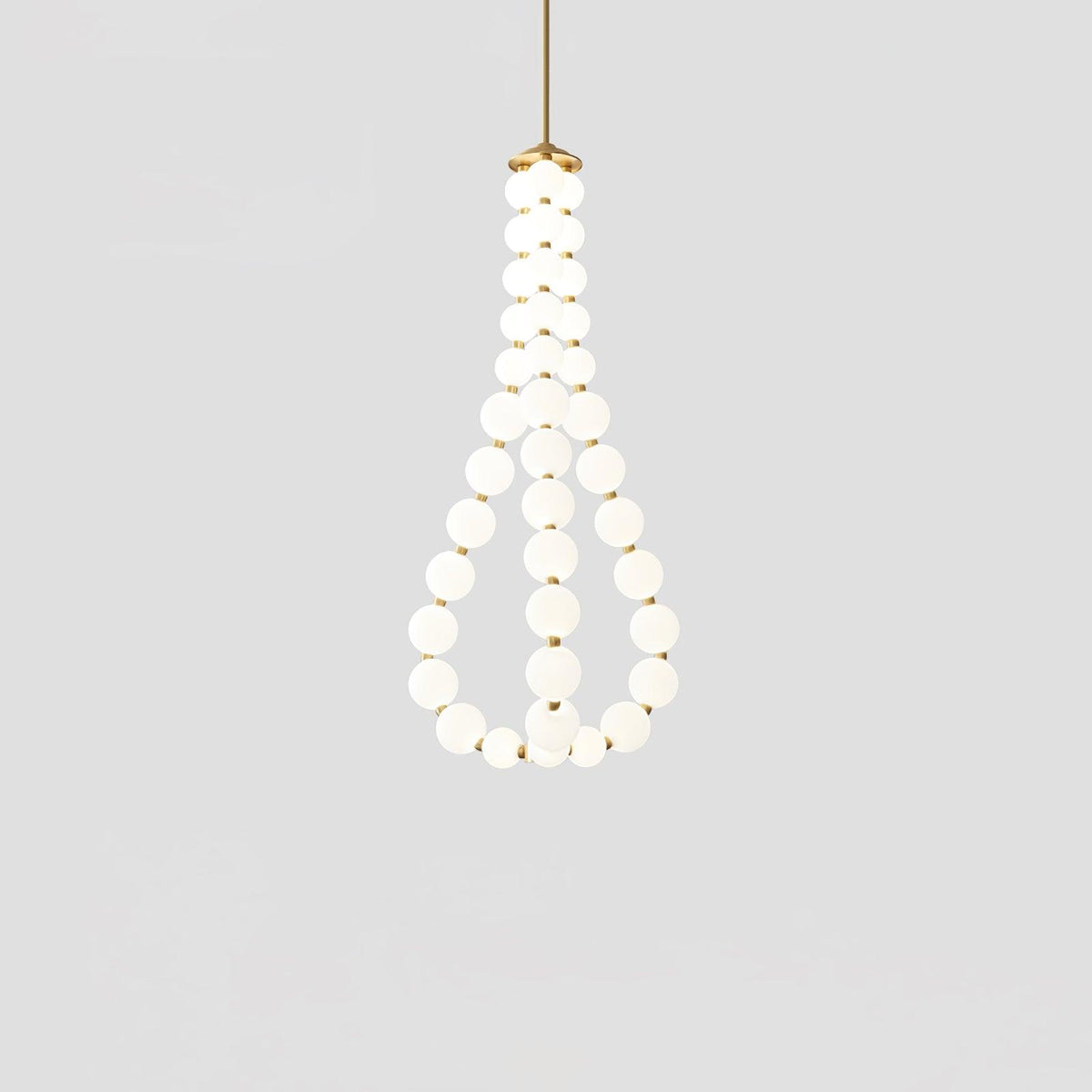 Vunelan Globe Chandelier