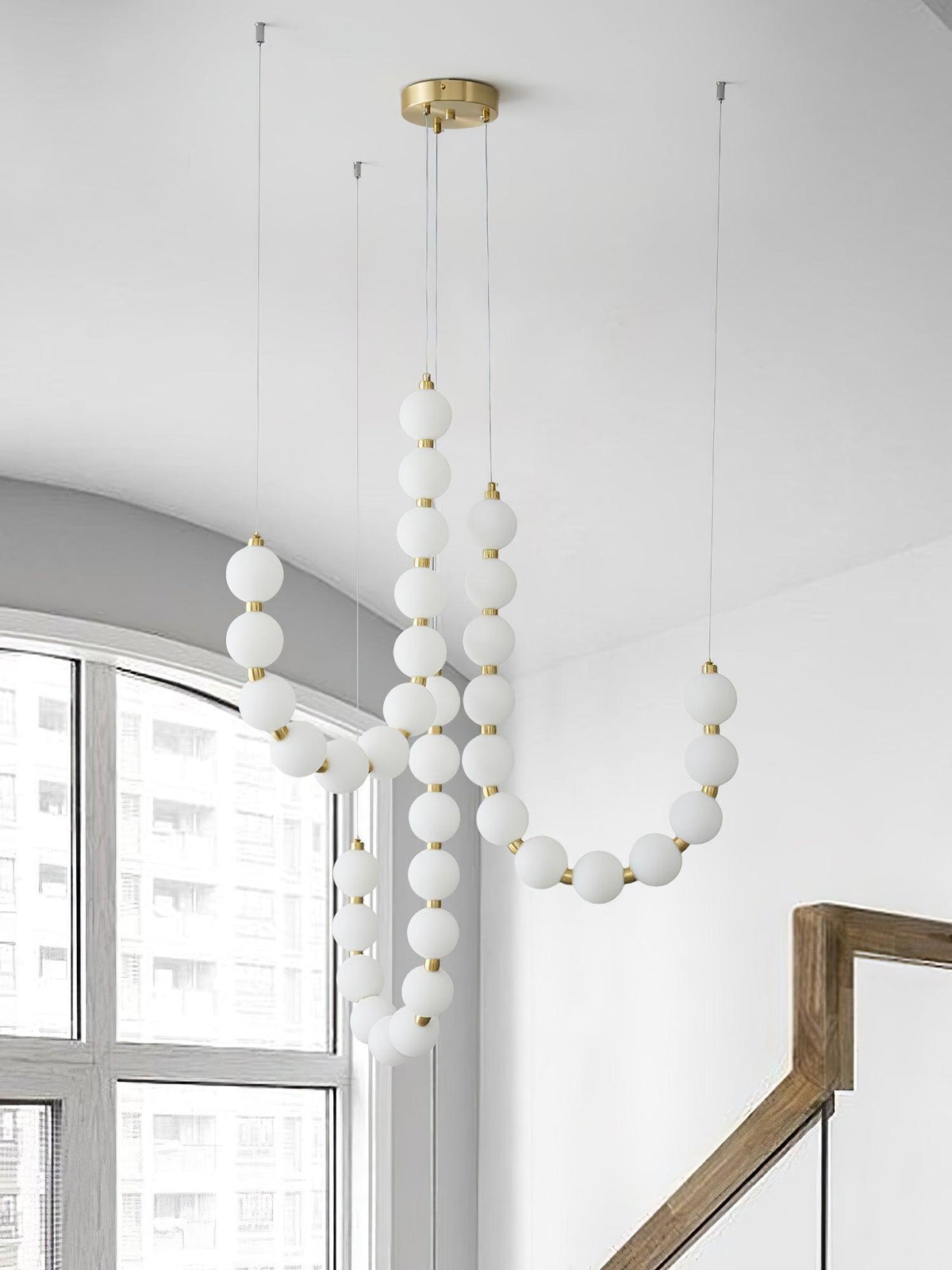 Vunelan Globe Chandelier