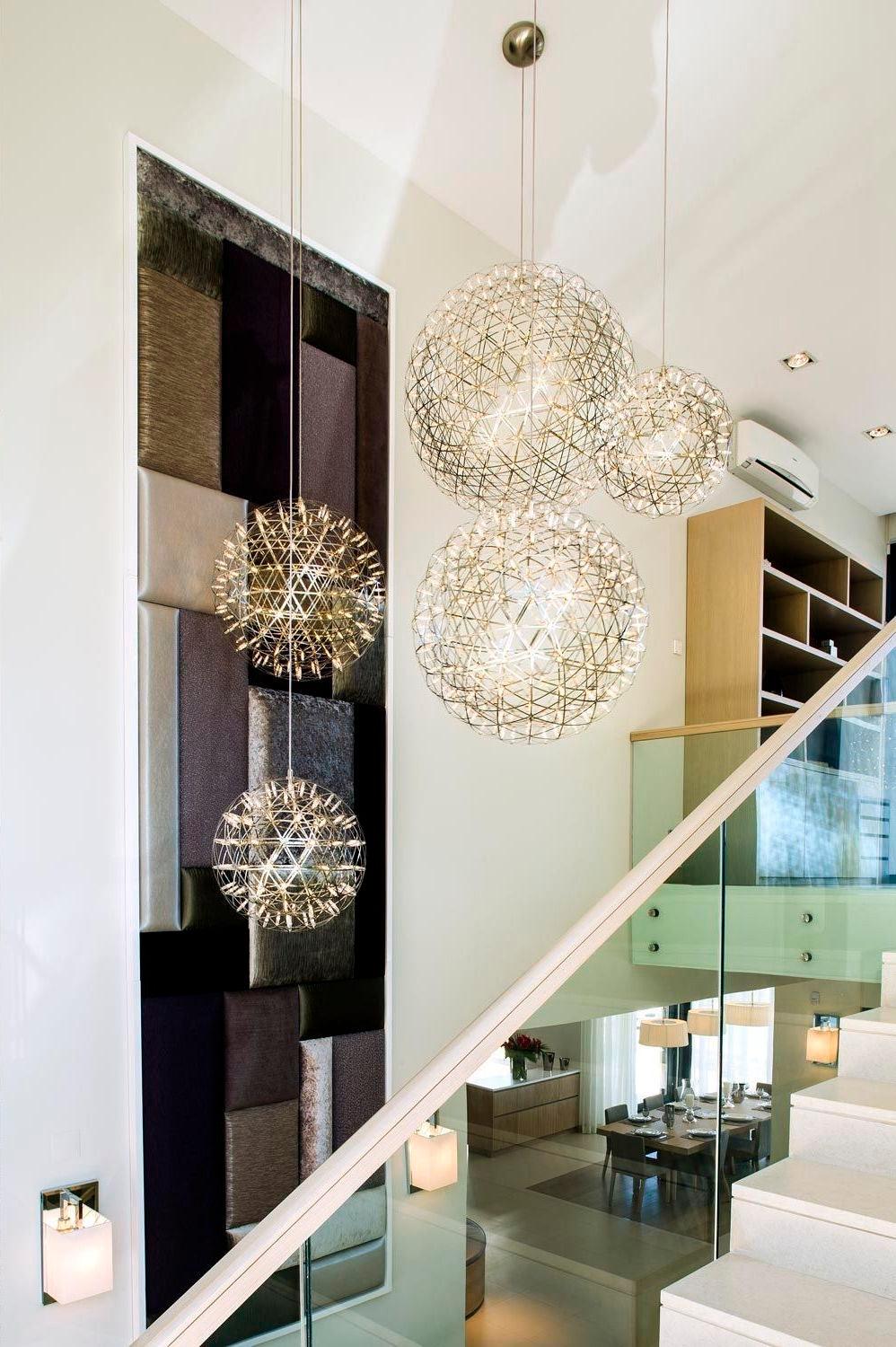 Risseri Globe Pendant Light