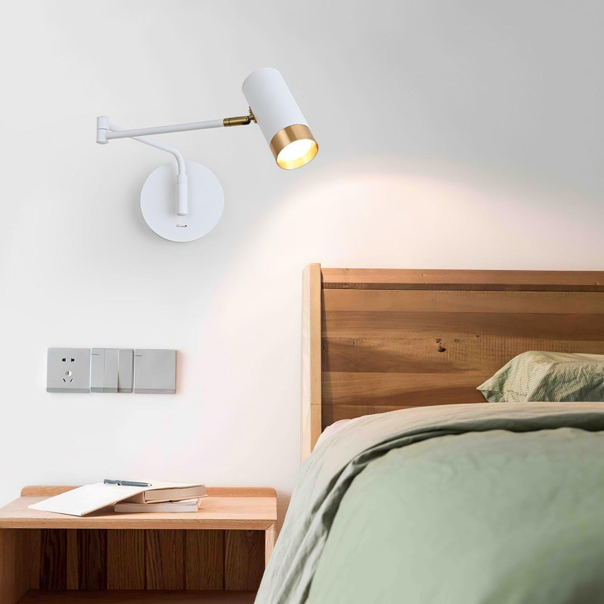 Nirerana Linear Wall Light