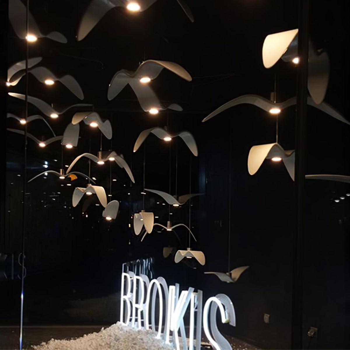 Aviara LED Pendant Light – detail 9