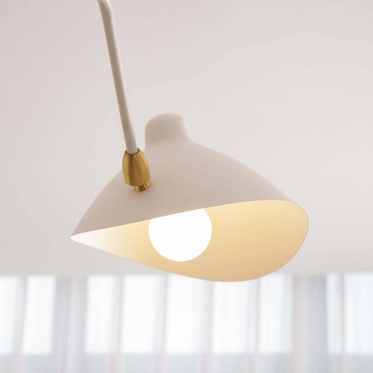 Feko Linear Ceiling Light