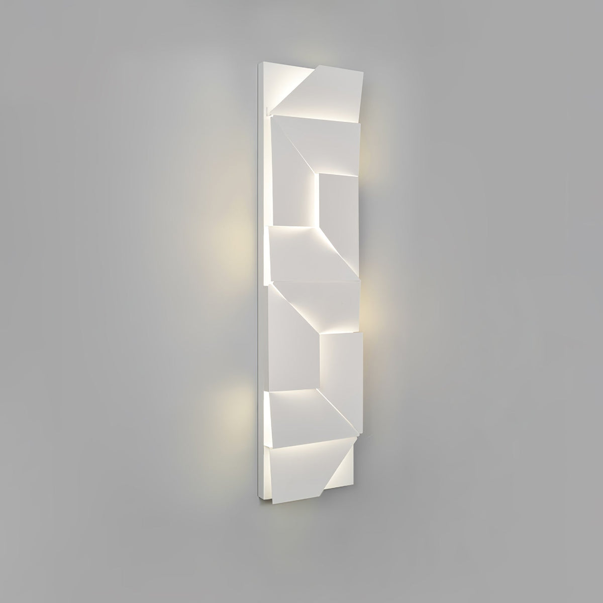 Tinunan Geometric Wall Light