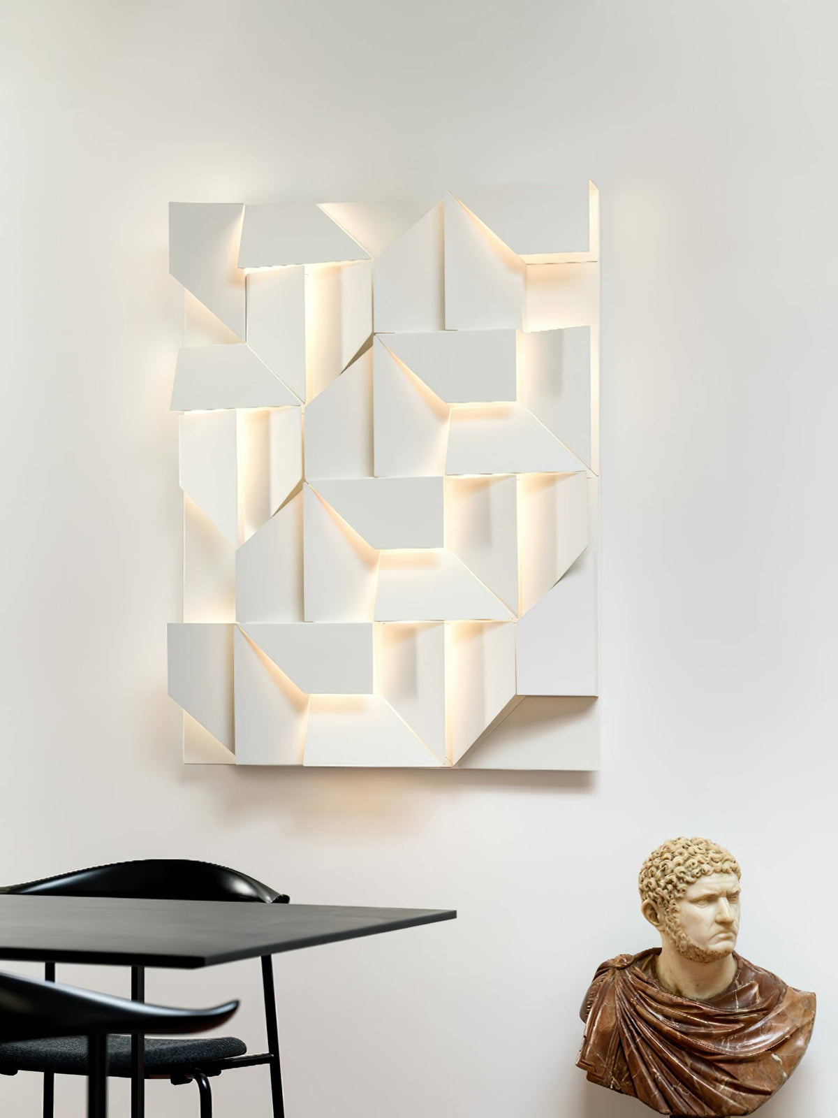 Tinunan Geometric Wall Light