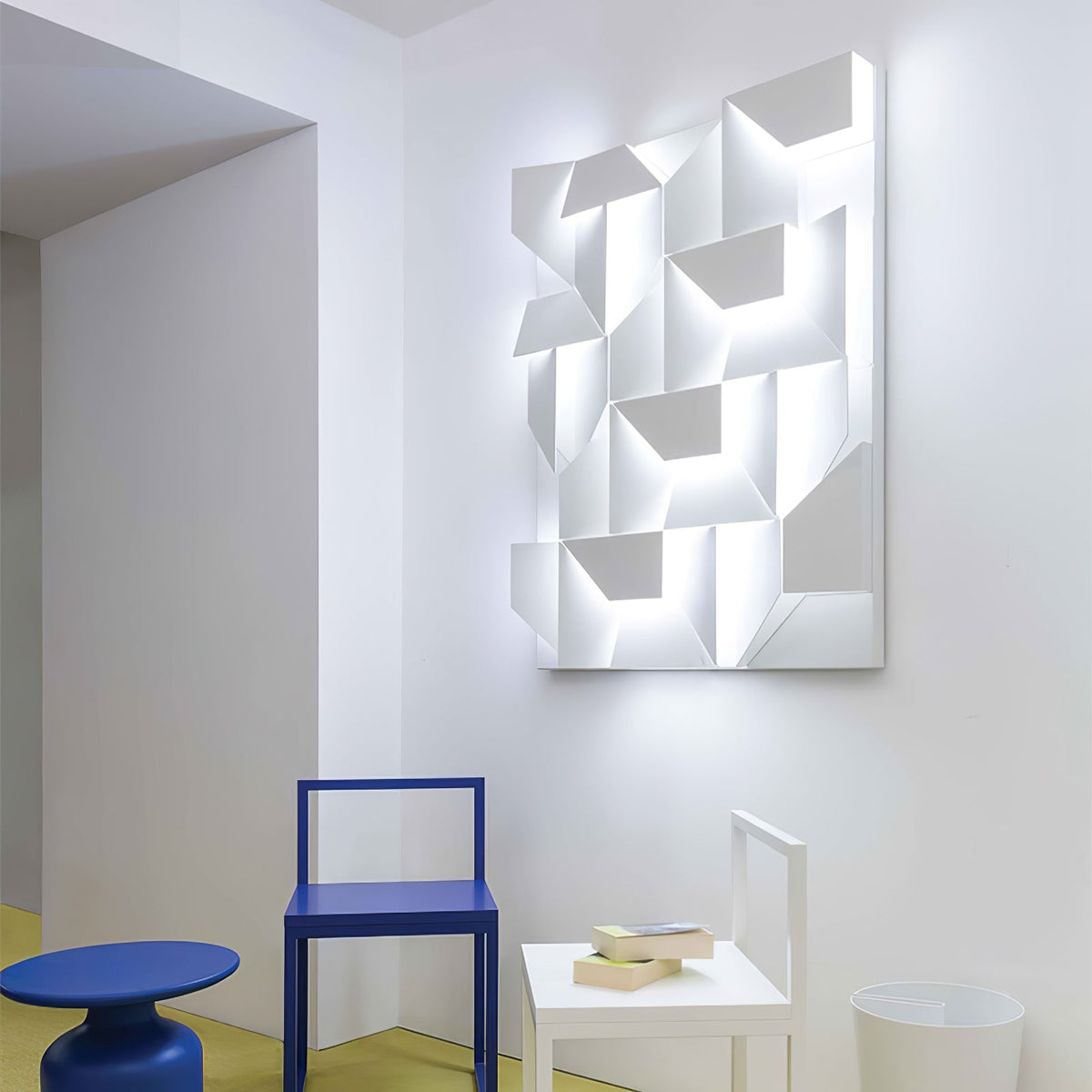 Tinunan Geometric Wall Light