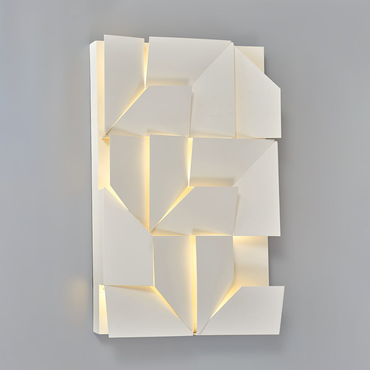 Tinunan Geometric Wall Light