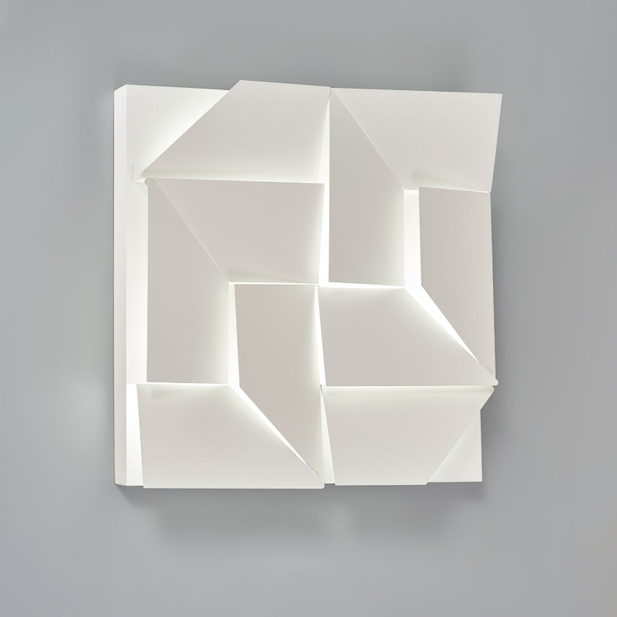 Tinunan Geometric Wall Light