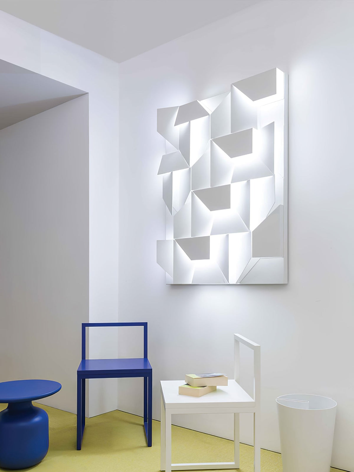 Tinunan Geometric Wall Light