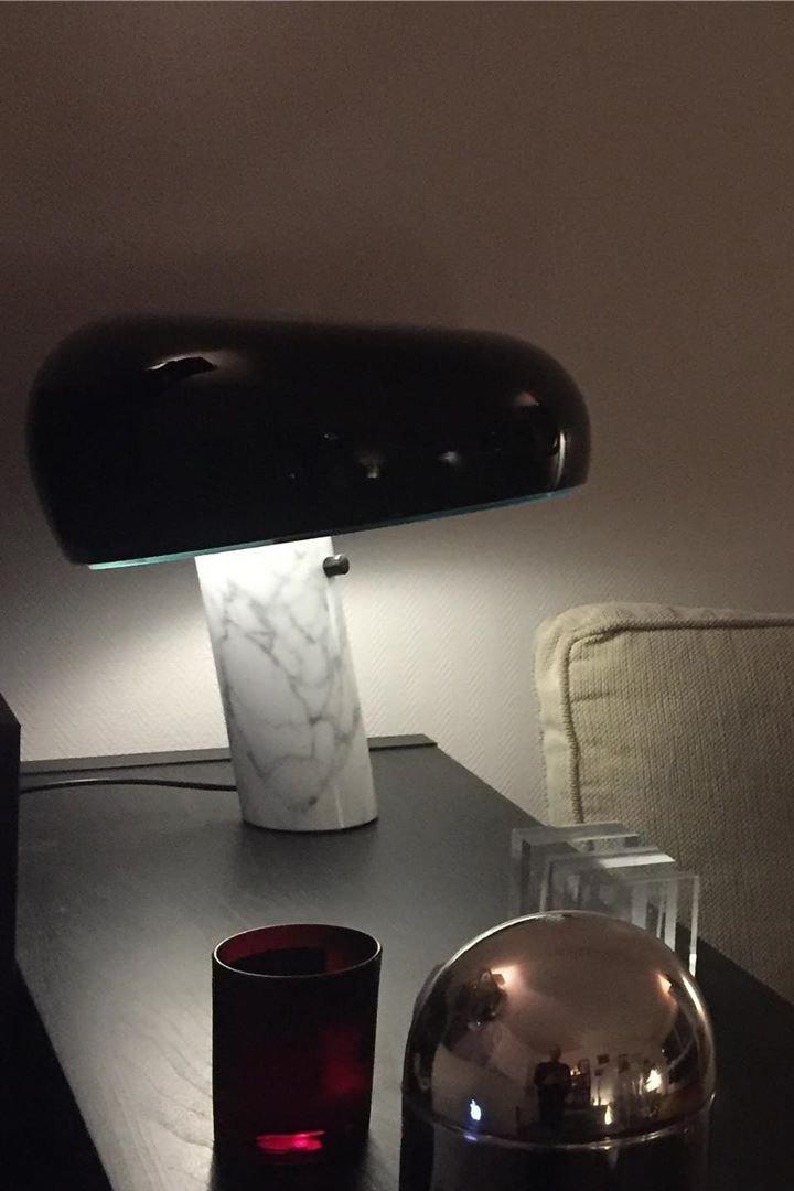 Stoskeni Table Lamp