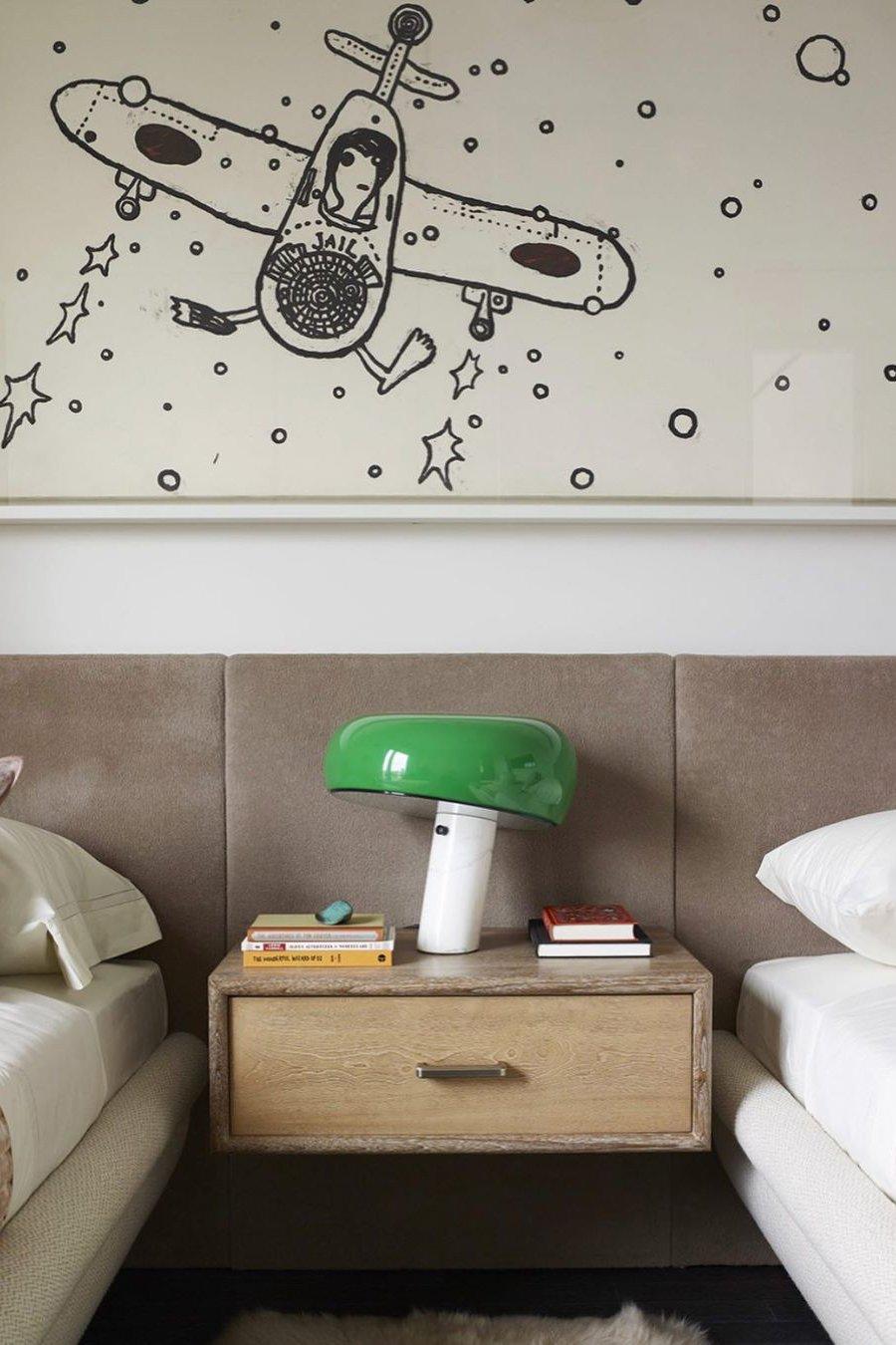 Stoskeni Table Lamp