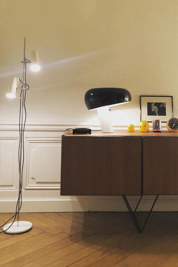 Stoskeni Table Lamp