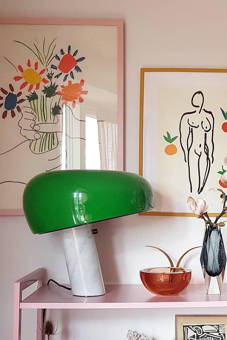 Stoskeni Table Lamp