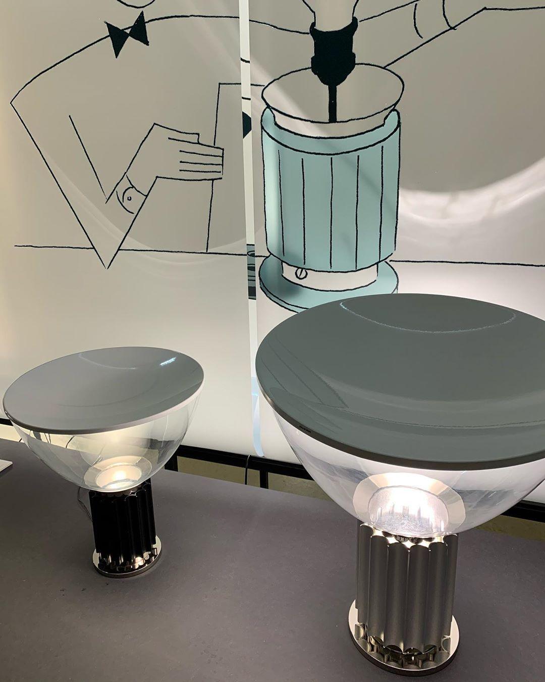 Stoskeni Table Lamp