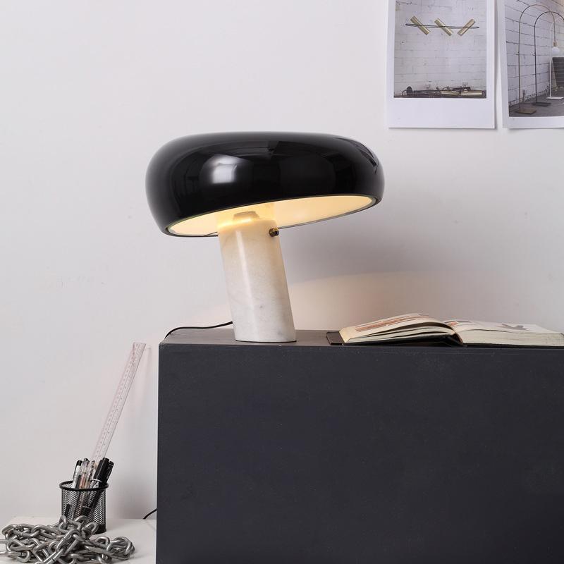 Stoskeni Table Lamp