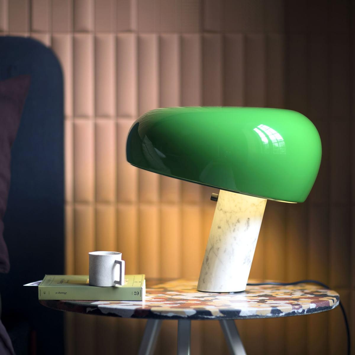 Stoskeni Table Lamp