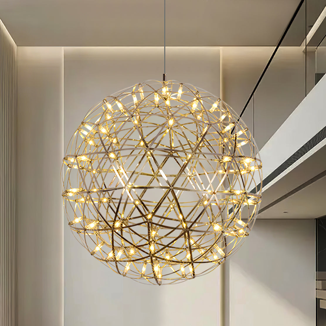 Risseri Globe Pendant Light