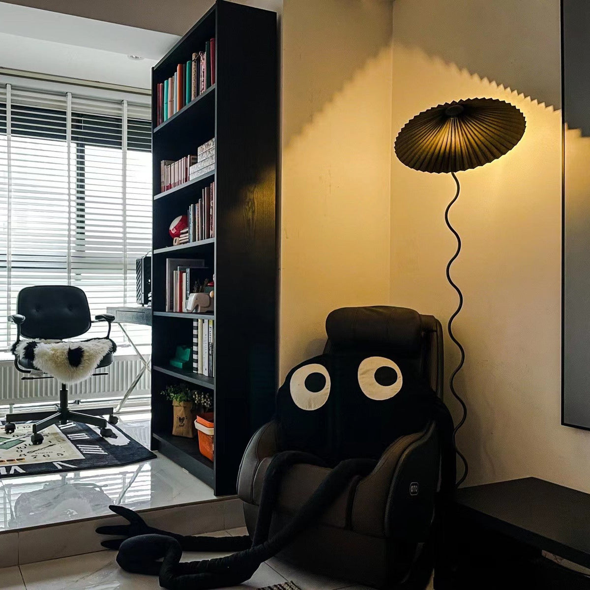 Bernini Wavy Floor Lamp