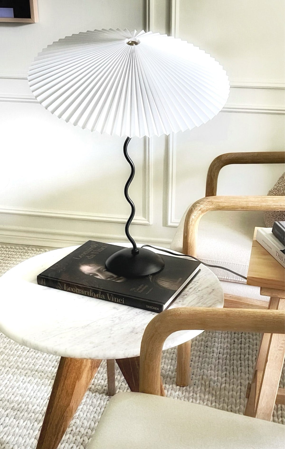 Rodegilo Wavy Table Lamp