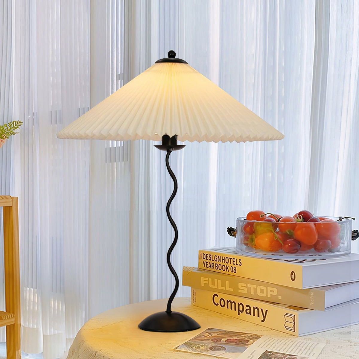 Rodegilo Wavy Table Lamp