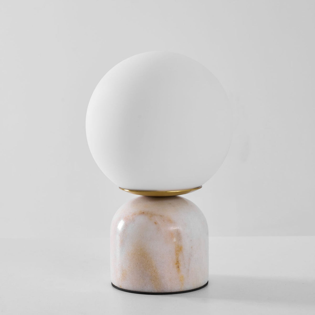 Lamiro Globe Table Lamp