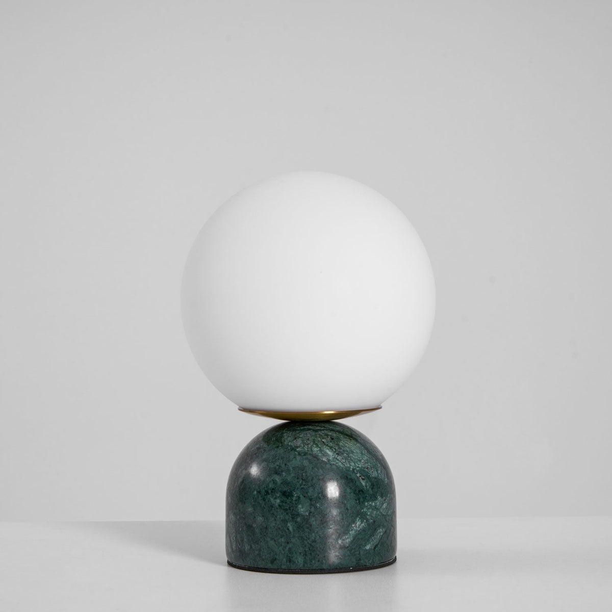 Lamiro Globe Table Lamp
