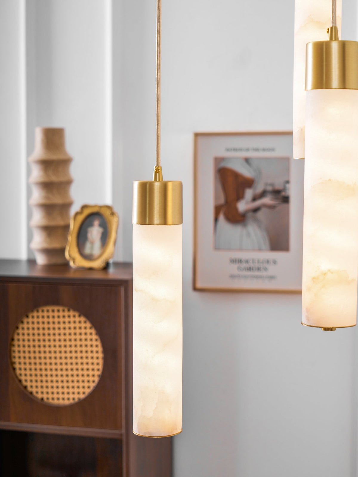 Tareno Cylindrical Pendant Light