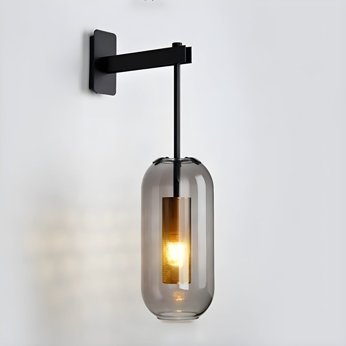 Nareli Globe Wall Light