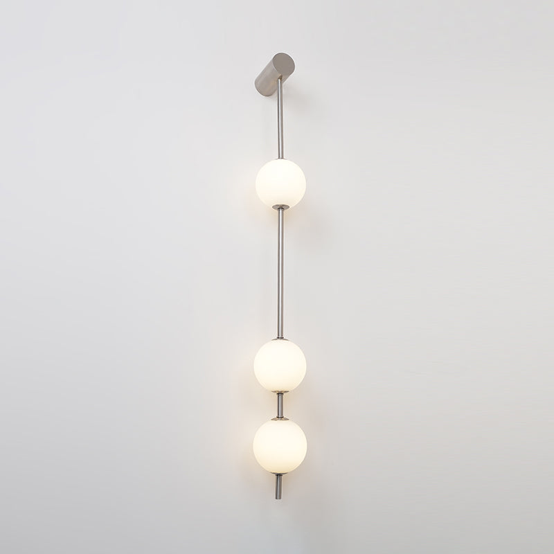 Glema Globe Wall Light