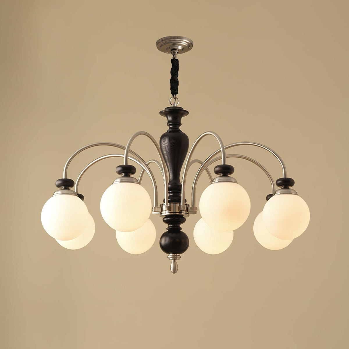Kuro Classic Chandelier
