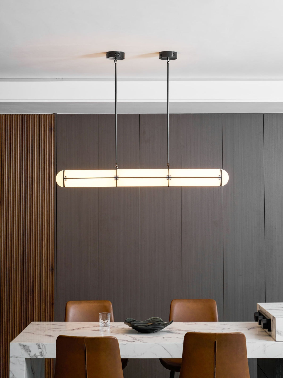 Stereri Linear Pendant Light