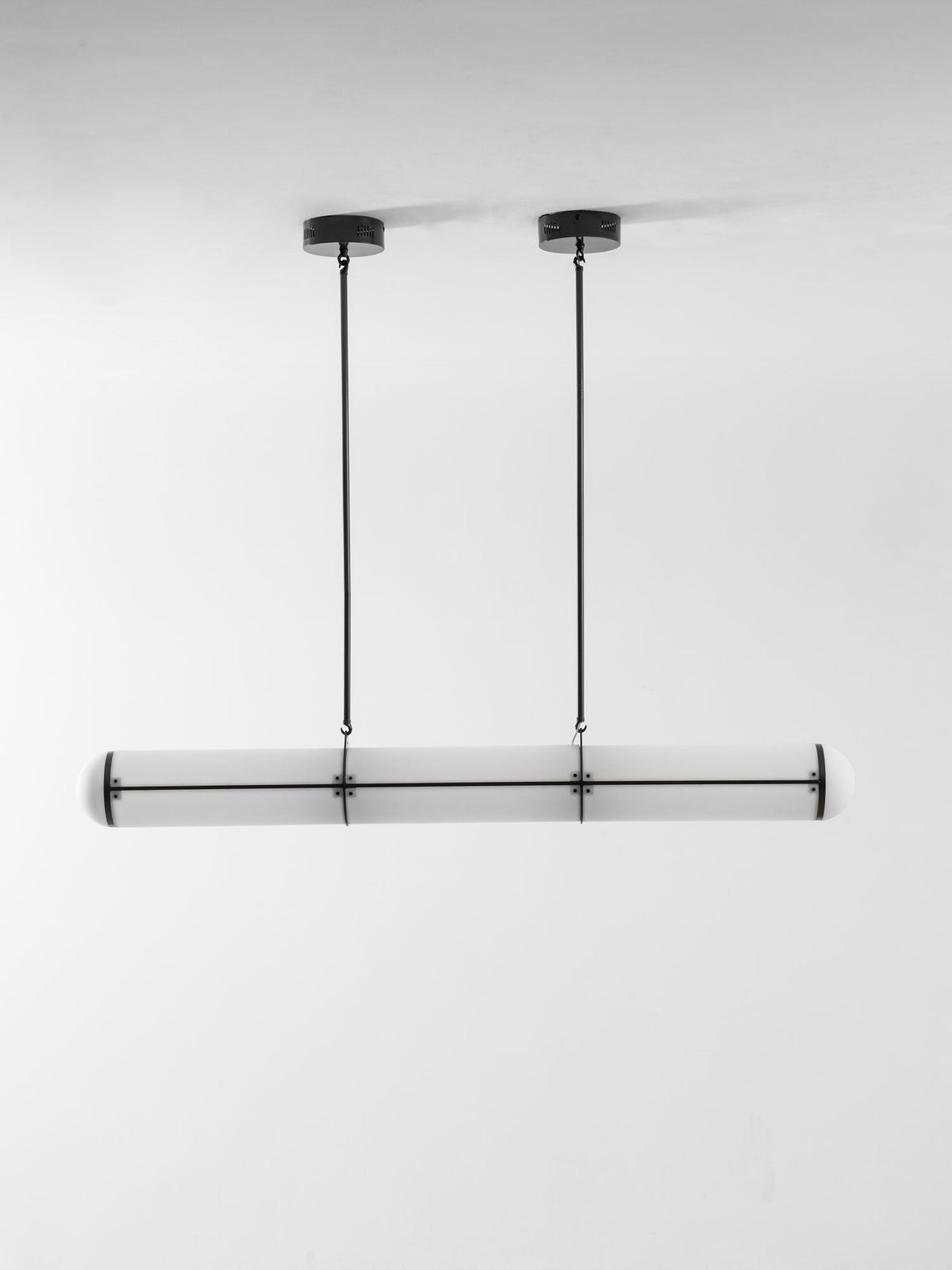 Stereri Linear Pendant Light