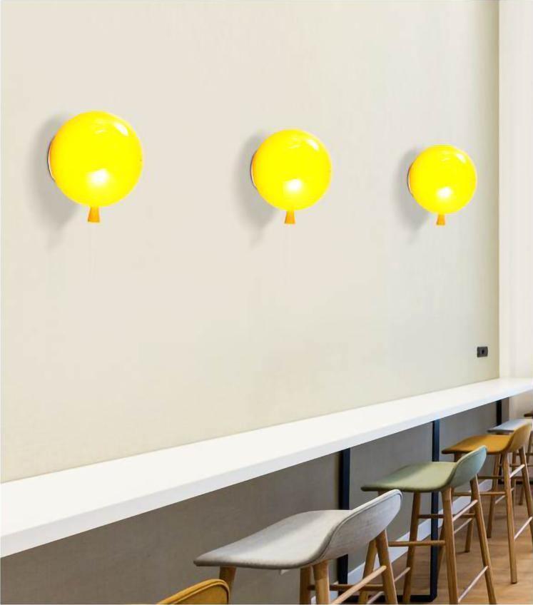 Soskalli Balloon Wall Light