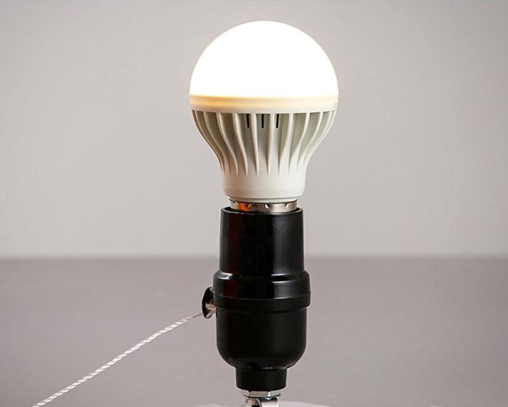 Soskalli Balloon Wall Light