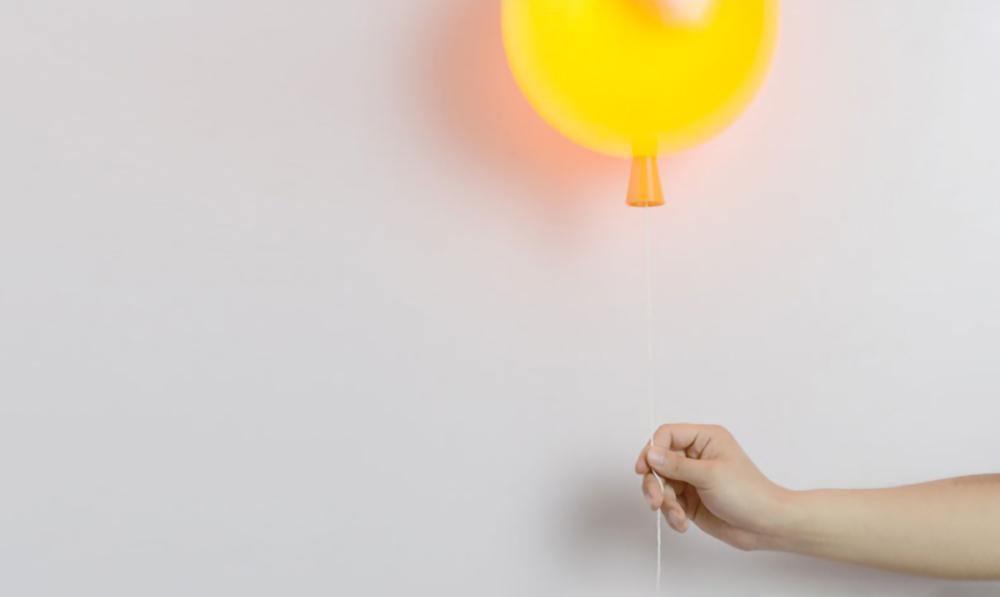 Soskalli Balloon Wall Light