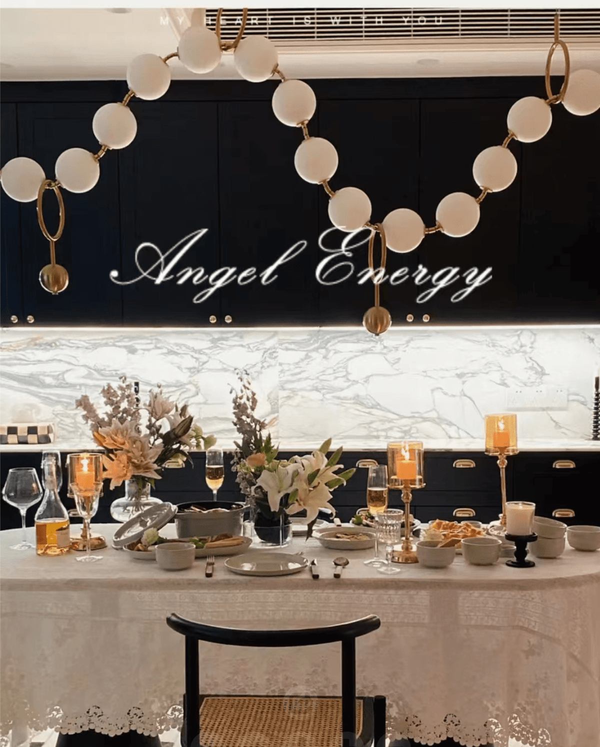 Grogo Globe Pendant Light