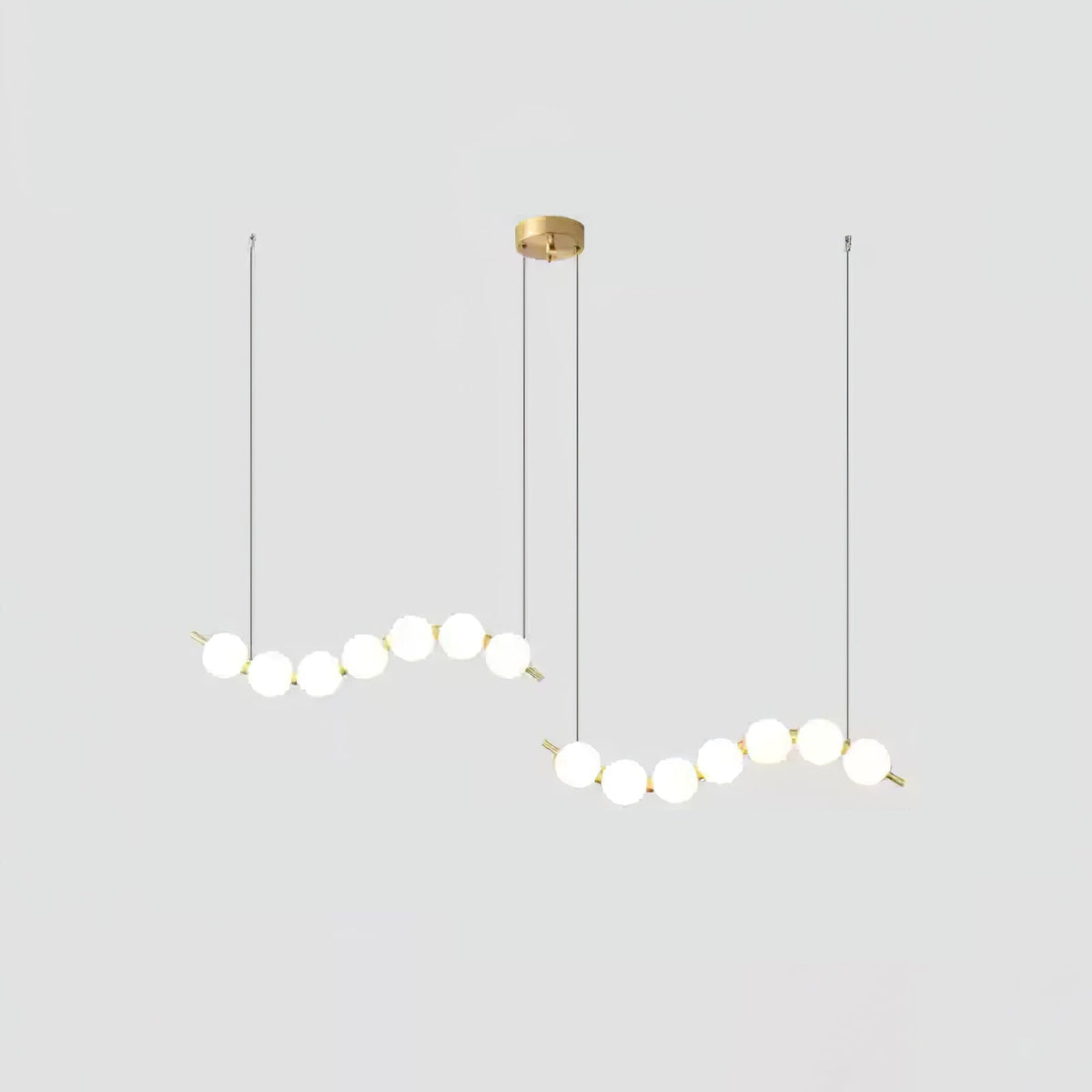 Vunelan Globe Chandelier