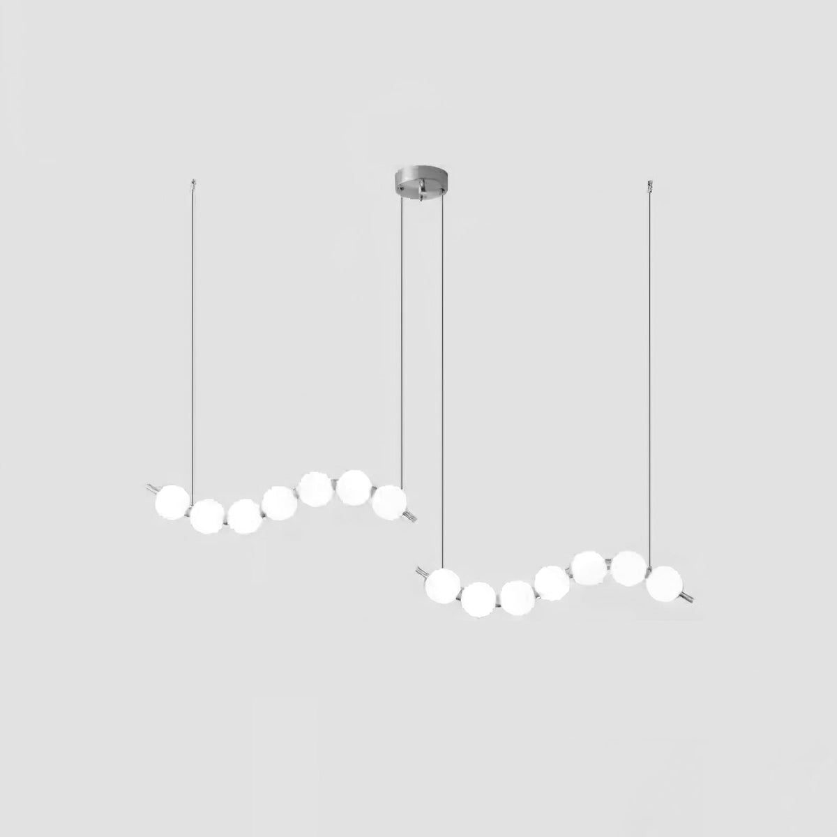 Vunelan Globe Chandelier