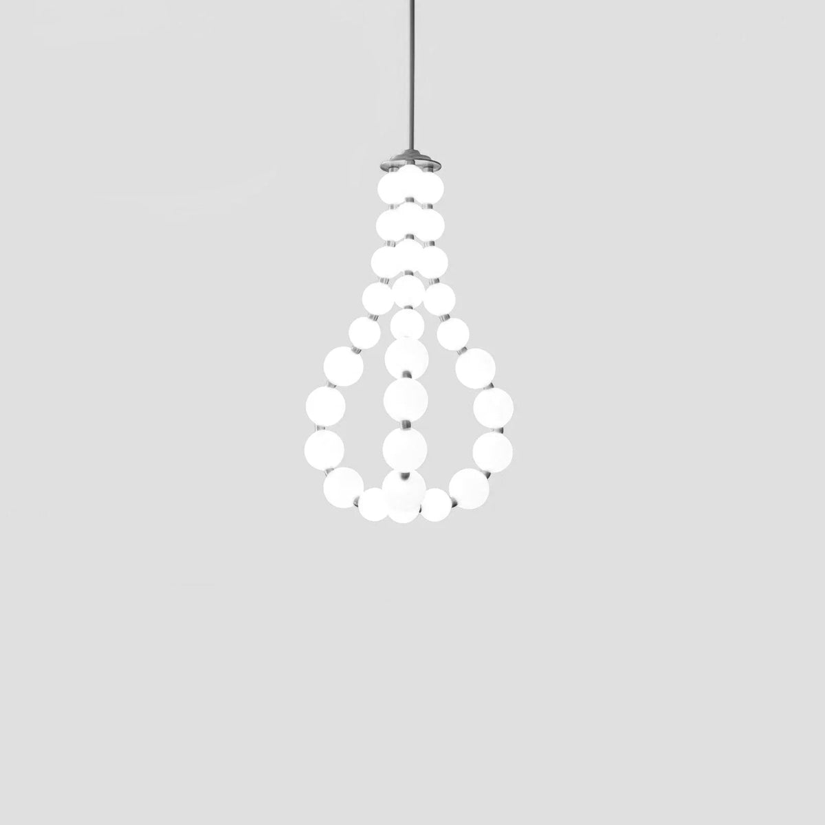 Vunelan Globe Chandelier