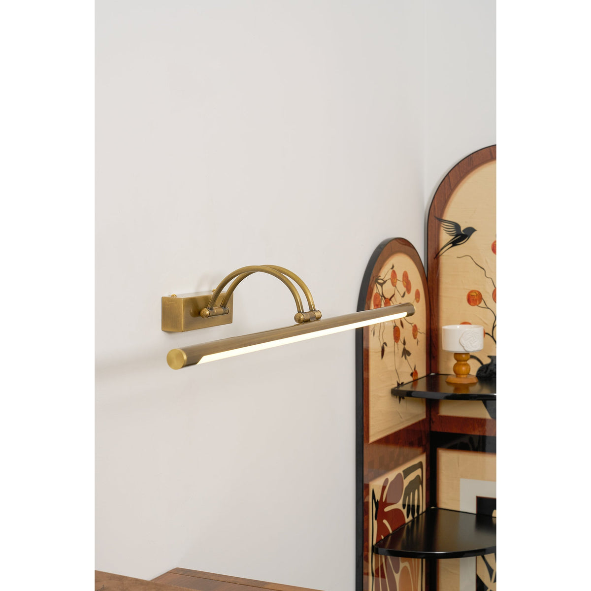 Pisali Linear Wall Light
