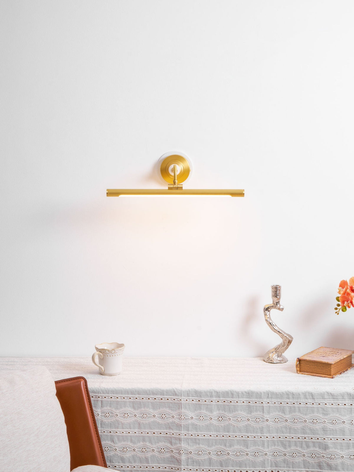 Archer Art Linear Wall Light – detail 12