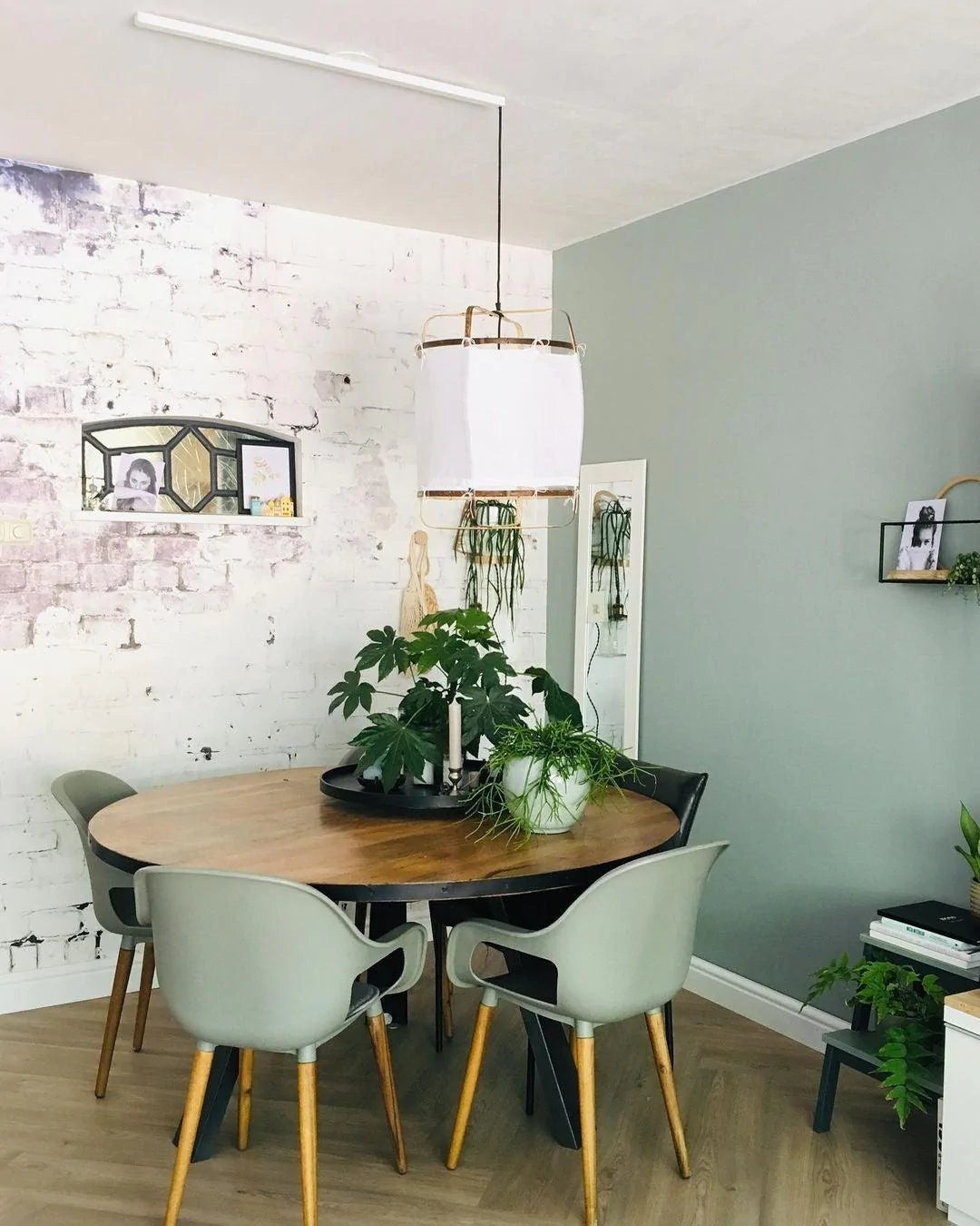Kodonar Pendant Light
