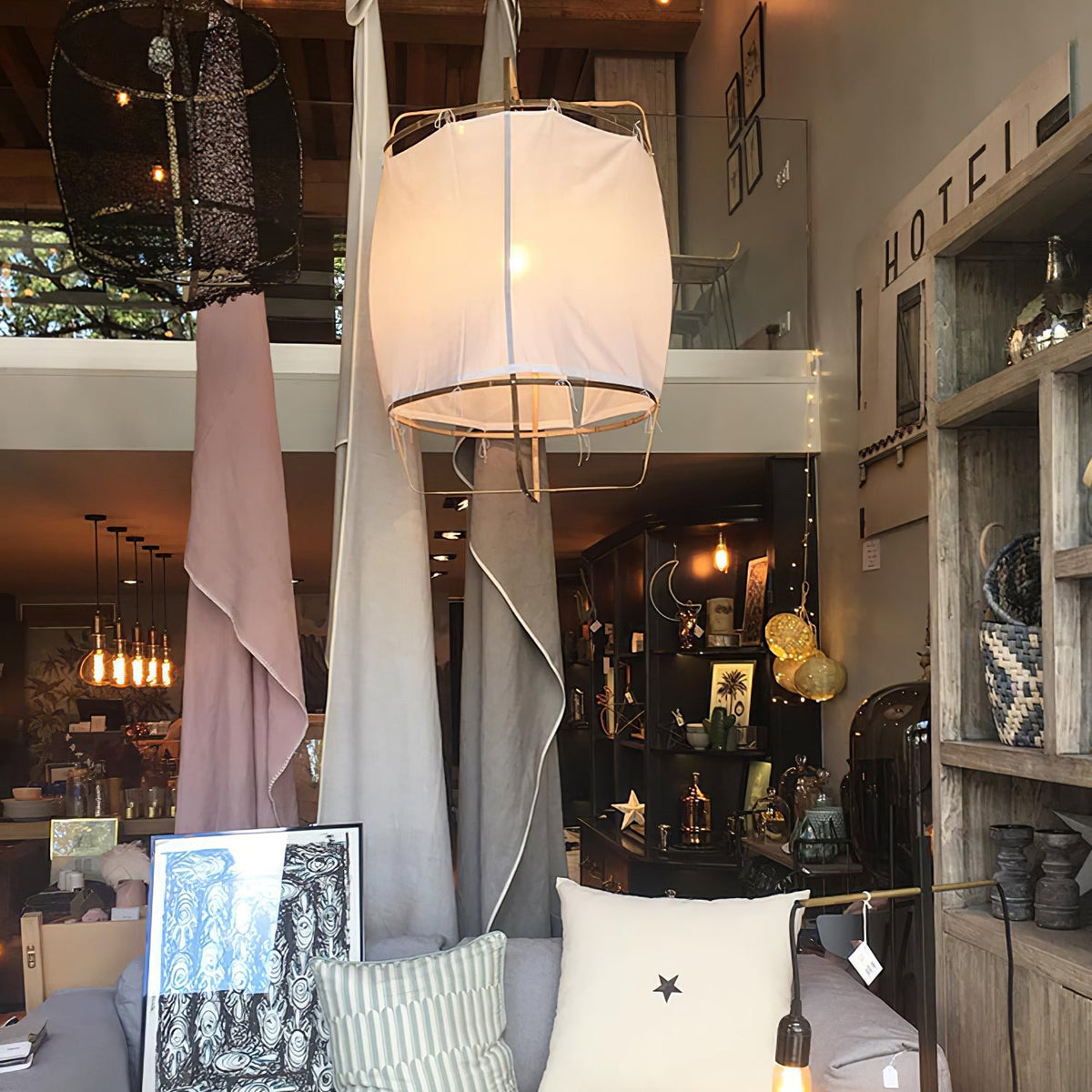 Kodonar Pendant Light