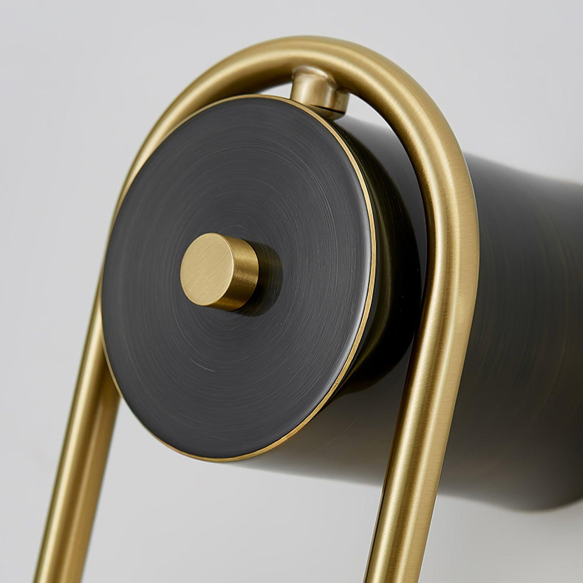 Jikelis Arched Wall Light