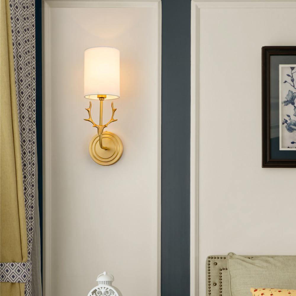 Vemia Deer Wall Light