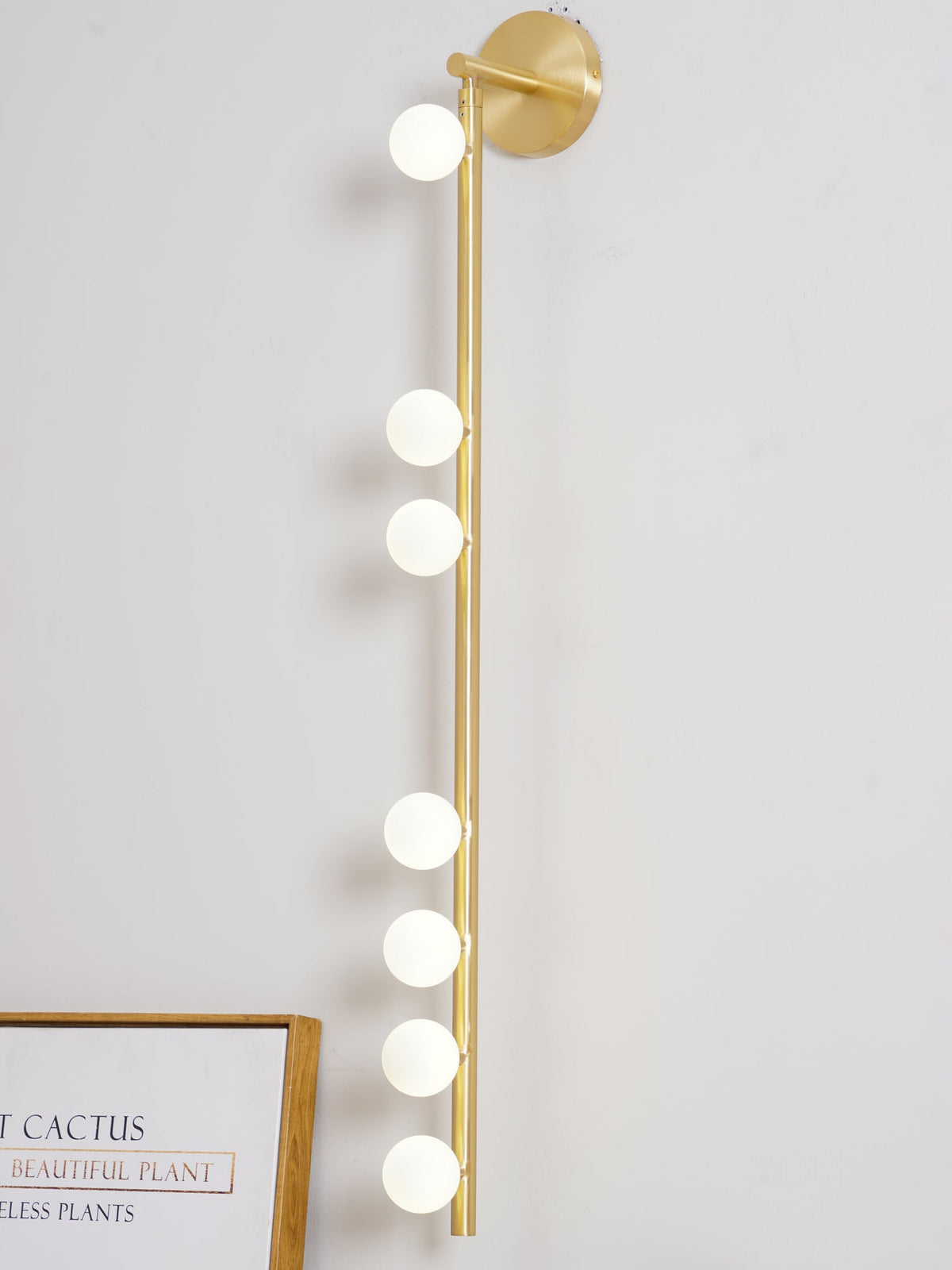 Dradida Linear Wall Light