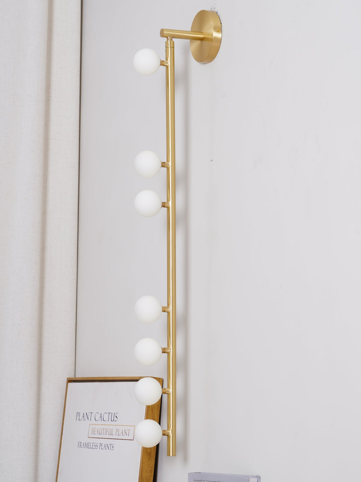 Dradida Linear Wall Light