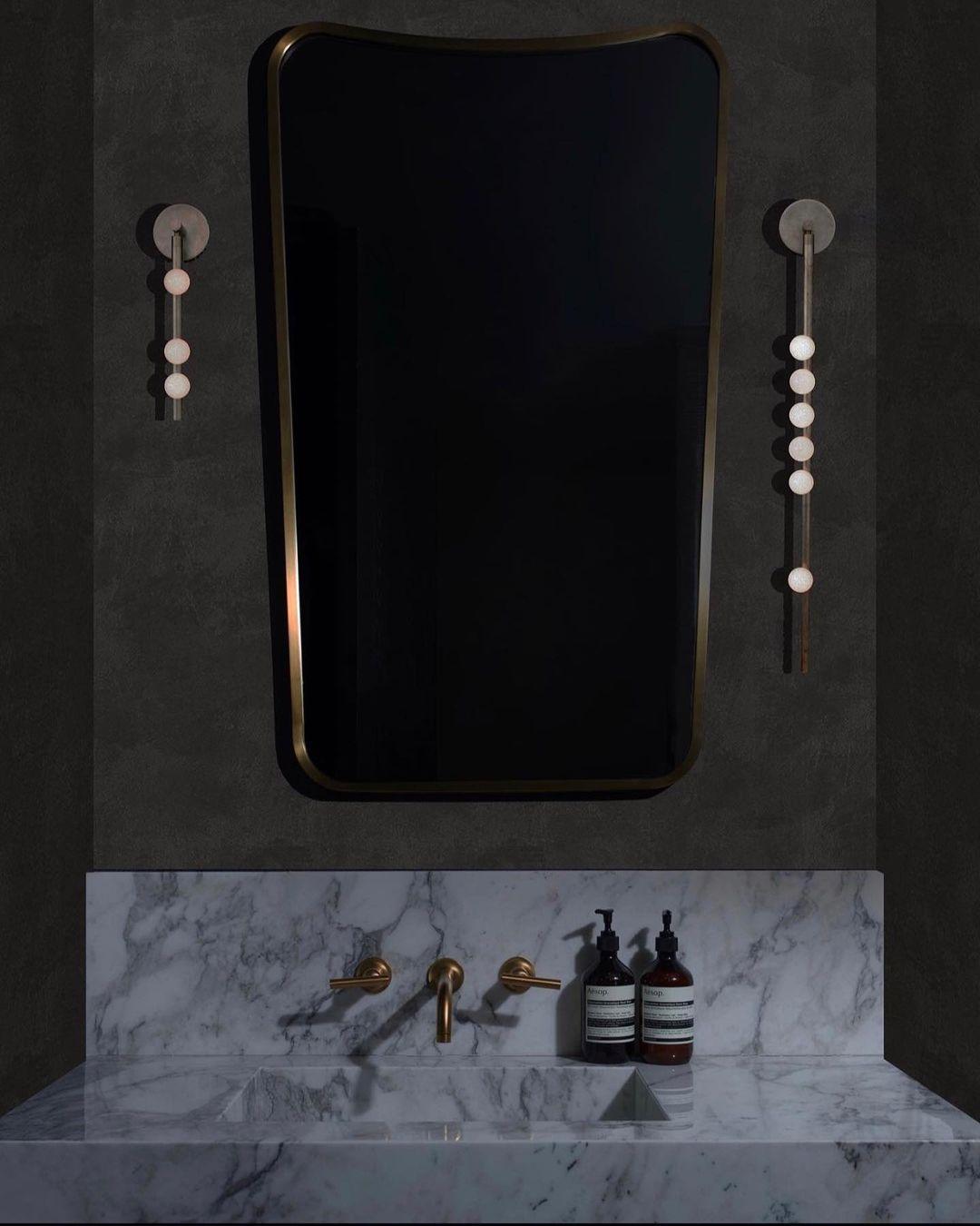 Dradida Linear Wall Light