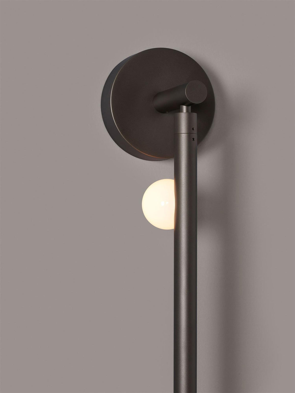Dradida Linear Wall Light