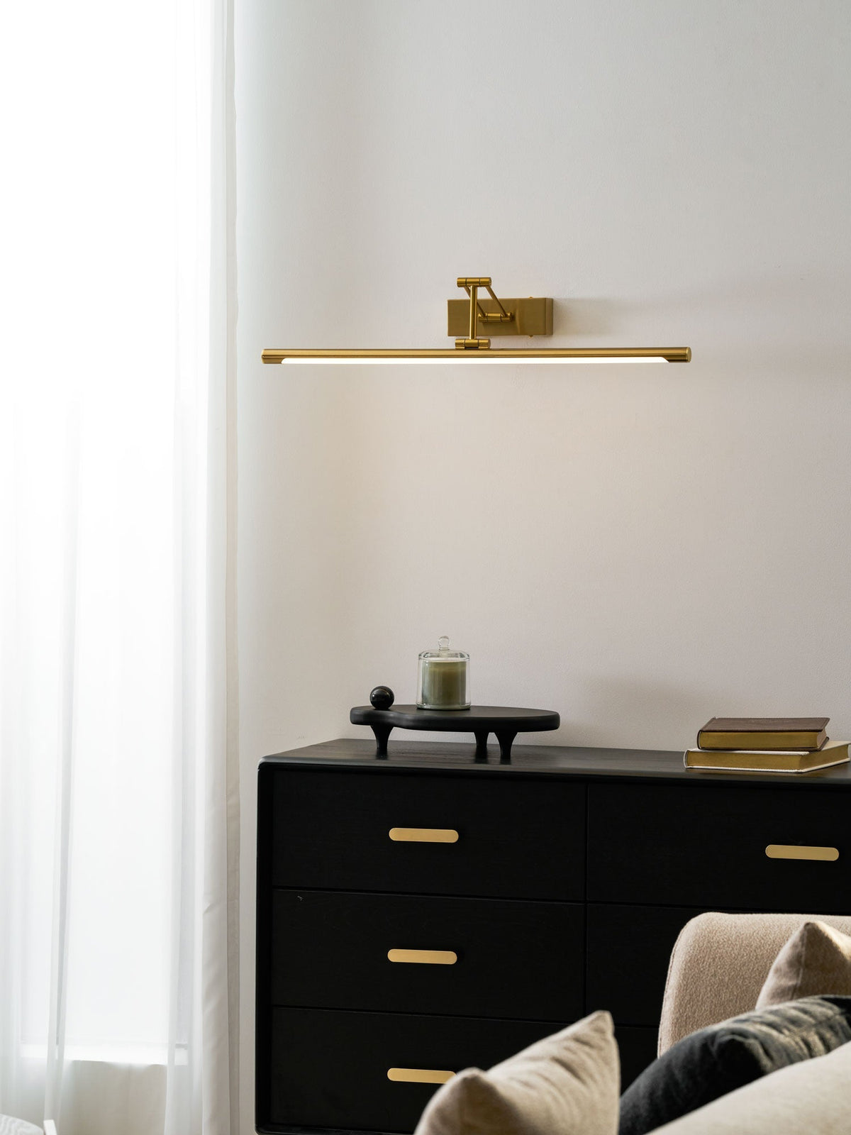 Taralor Linear Wall Light