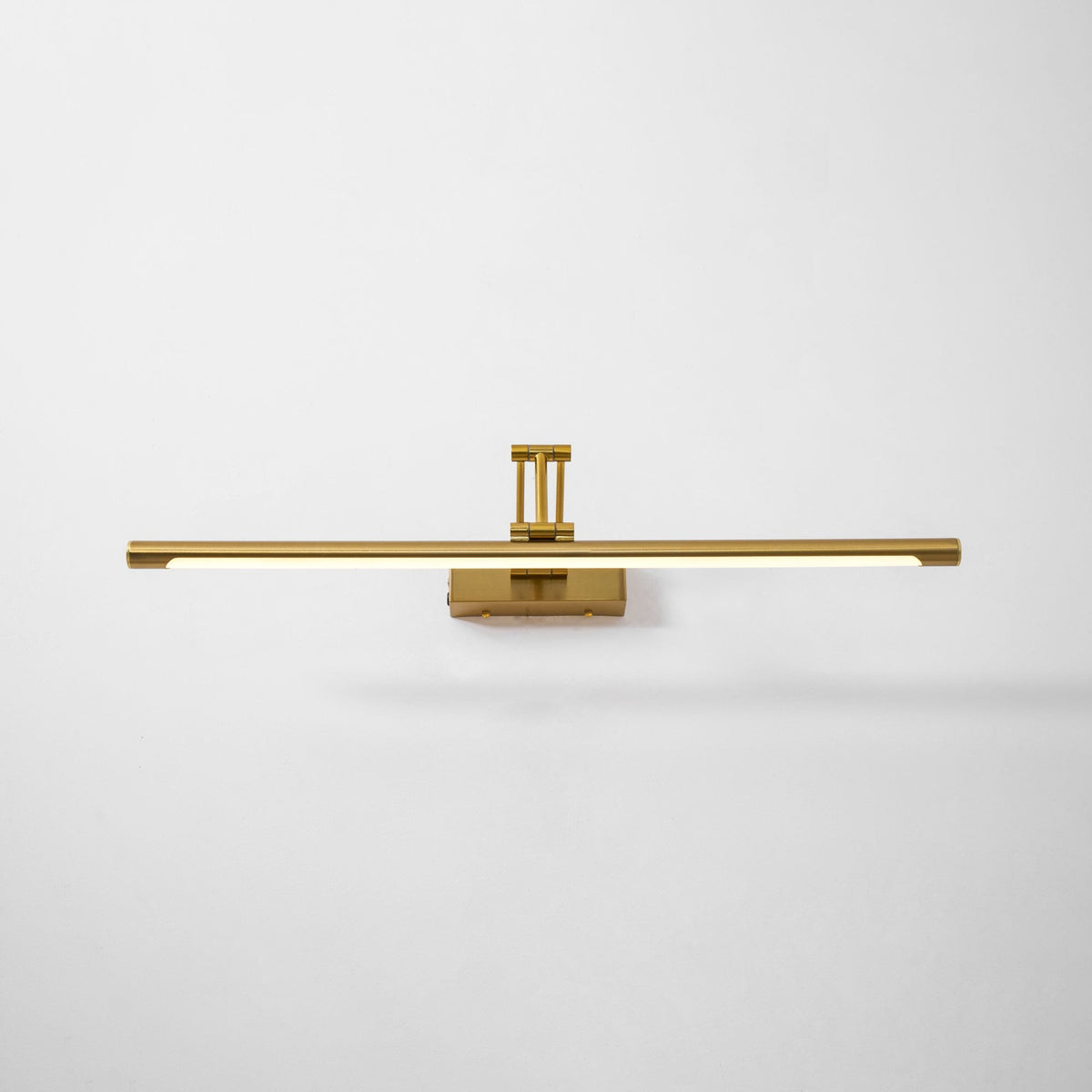 Taralor Linear Wall Light